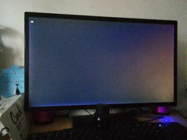 1-電腦黑屏怎么辦主機還是亮的